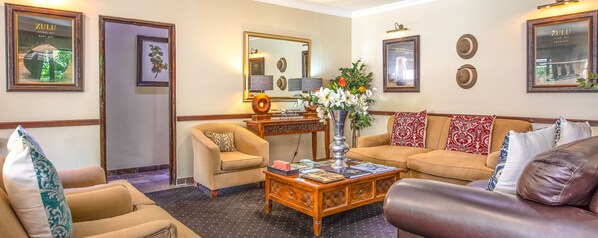 Sala de estar en el lobby