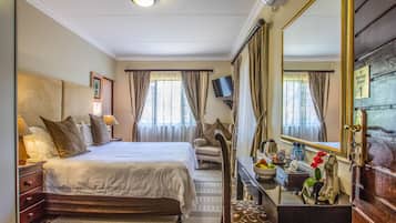 Room 1 - Standard Double Room | 房內夾萬、獨特設計、獨特裝修、書桌