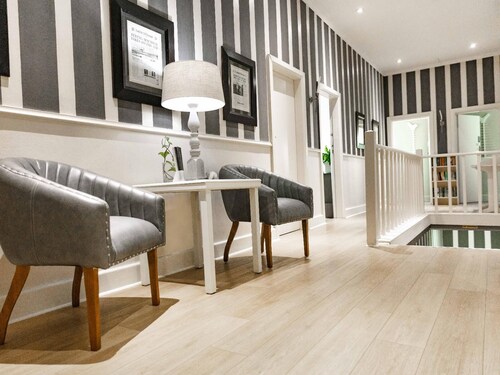 Leeuwenzee Guest House