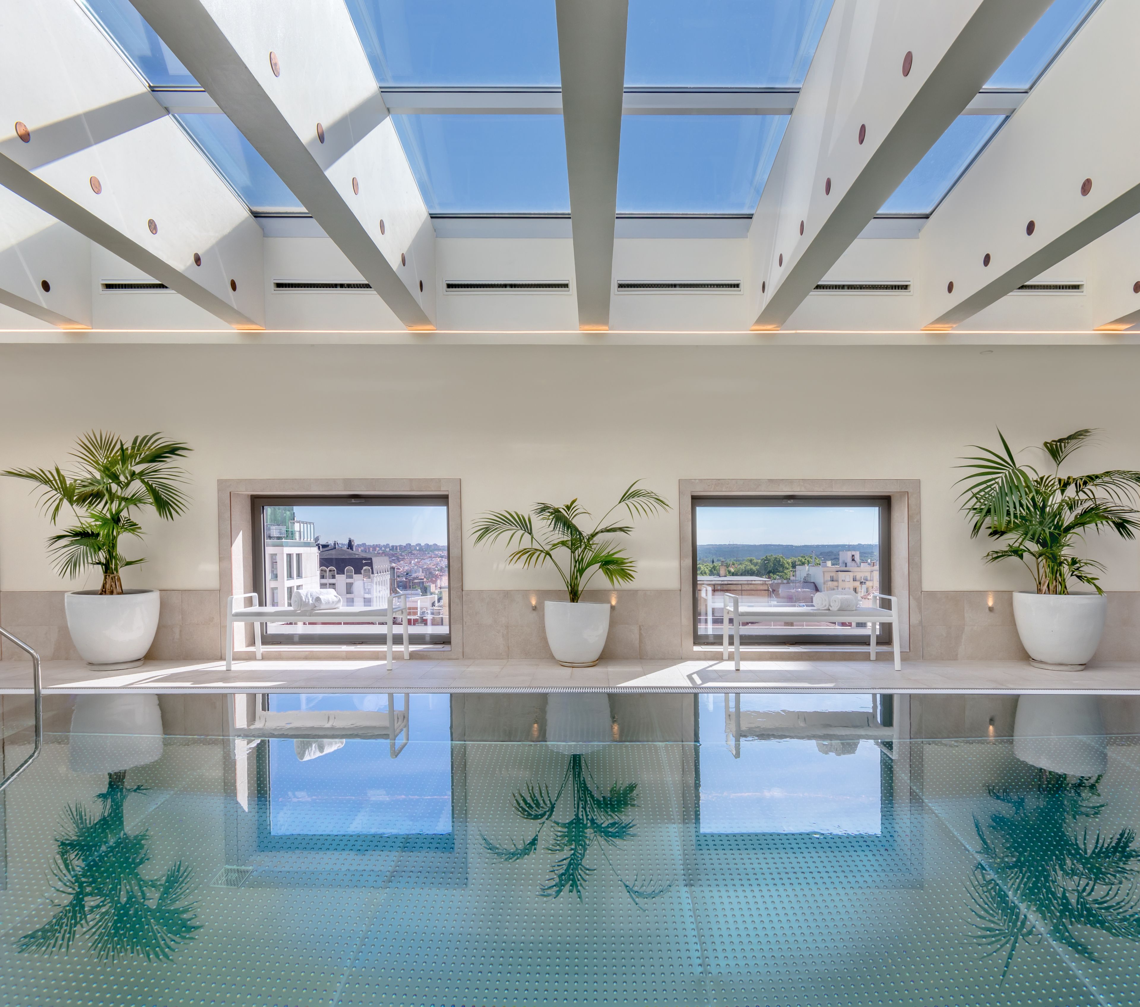 indoor pool, pool loungers