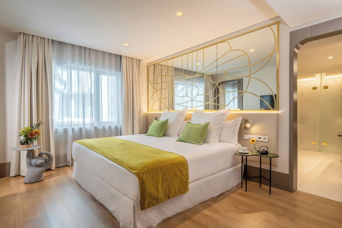 Ropa de cama de alta calidad, colchones Select Comfort, minibar