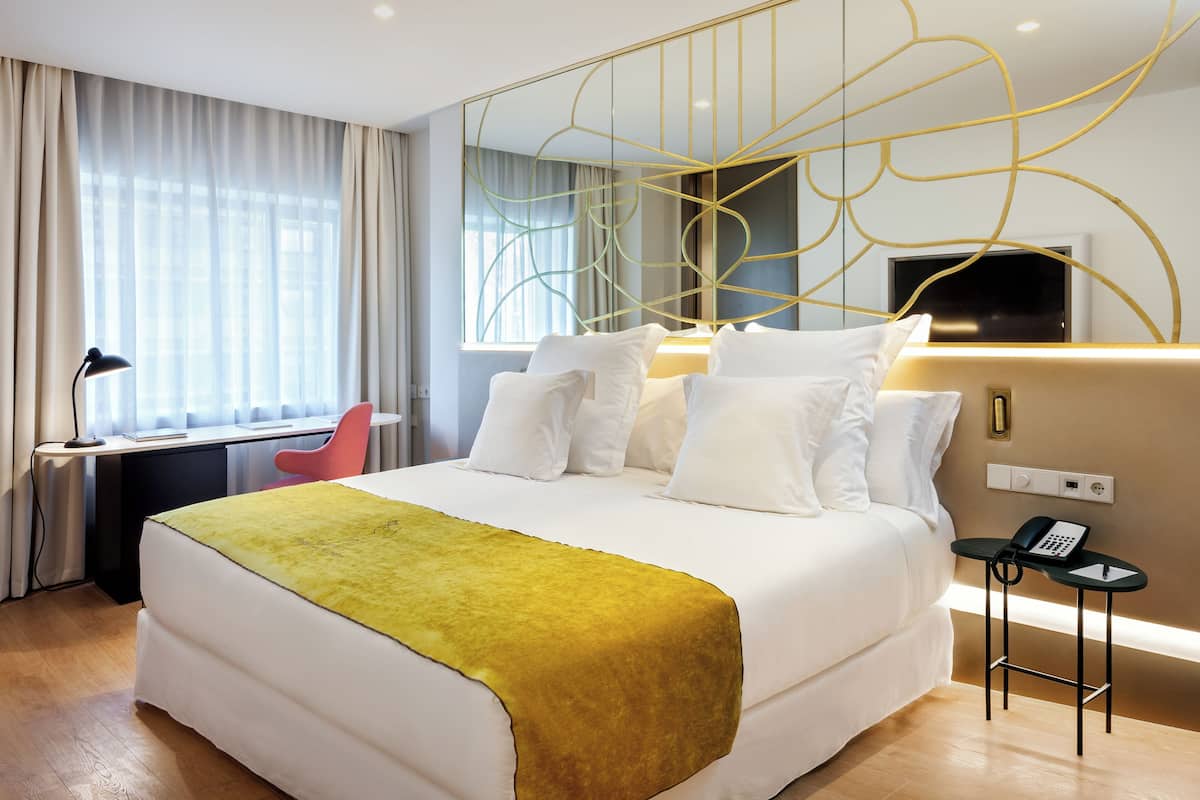 Ropa de cama de alta calidad, colchones Select Comfort, minibar