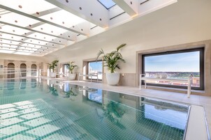 Indoor pool, pool loungers