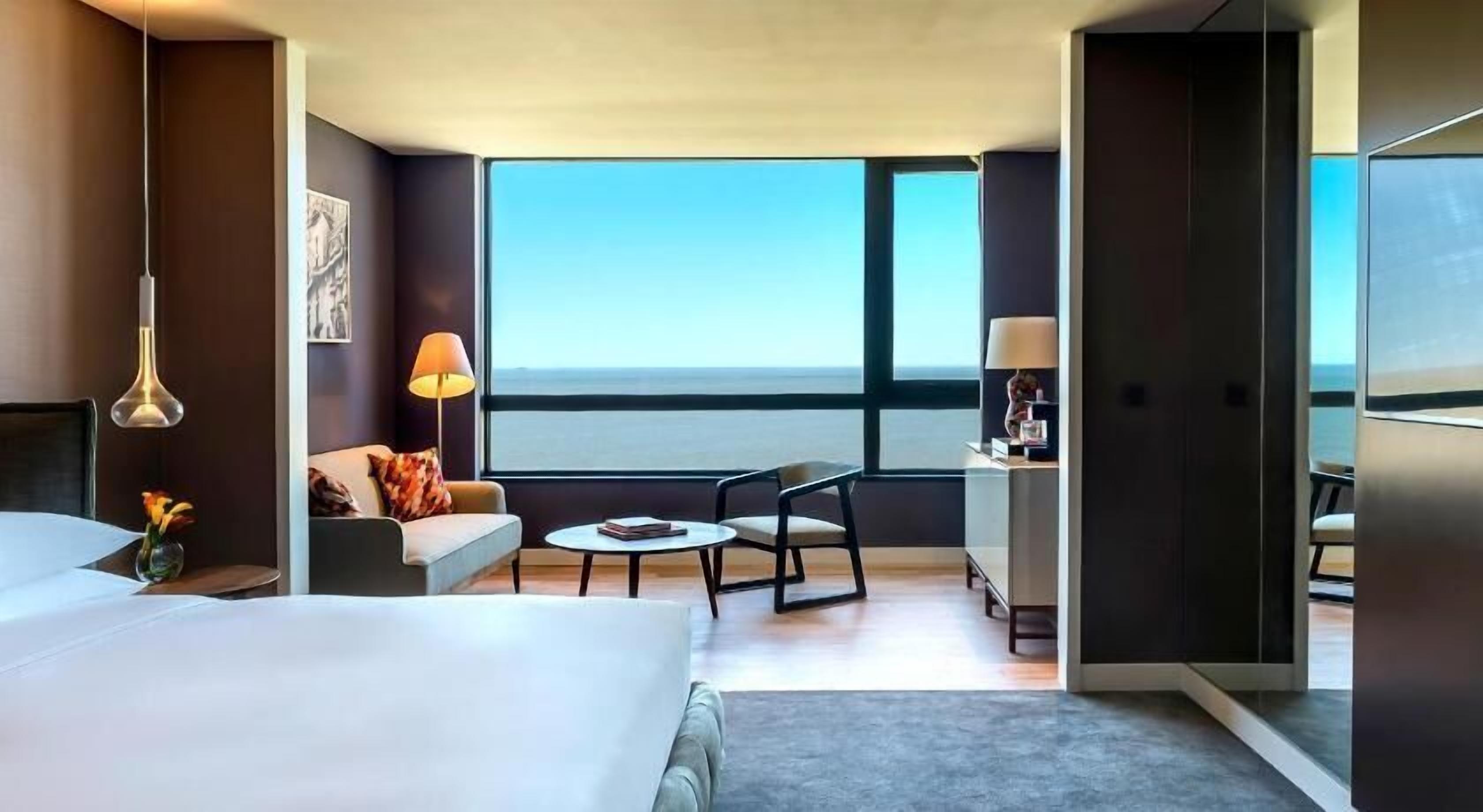 Minibar, in-room safe, desk, blackout drapes