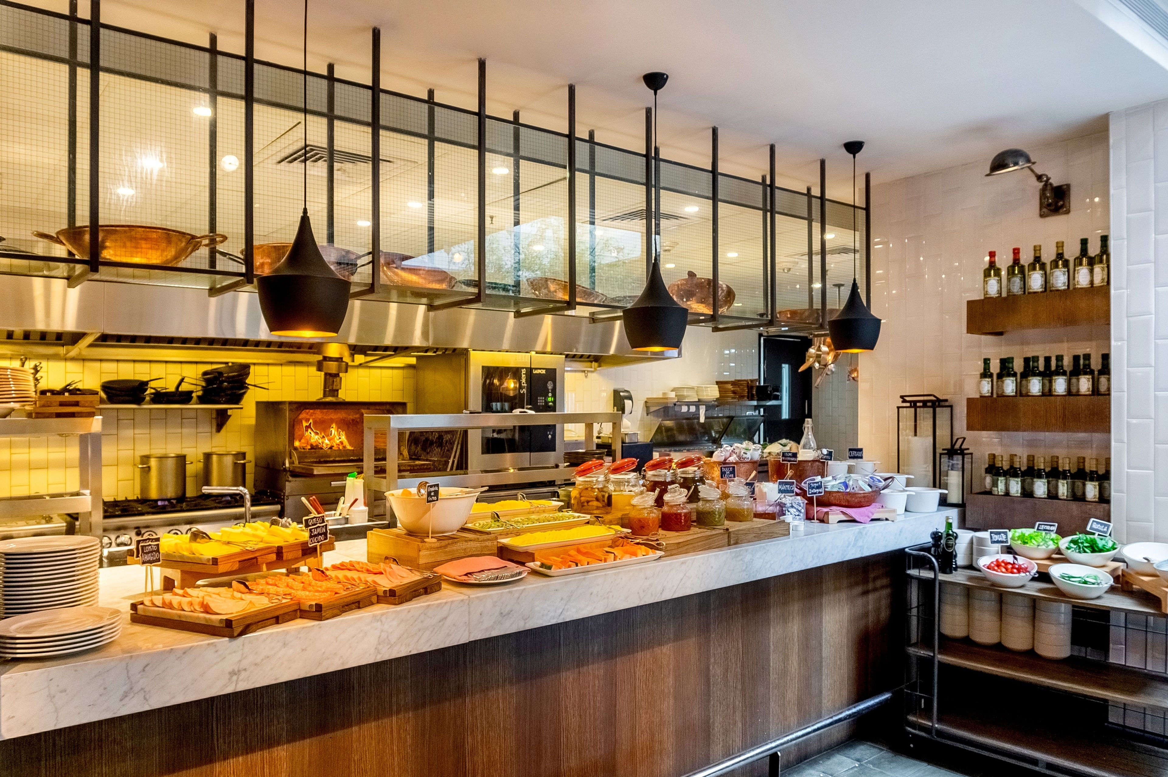 daily buffet breakfast (usd 15 per person)