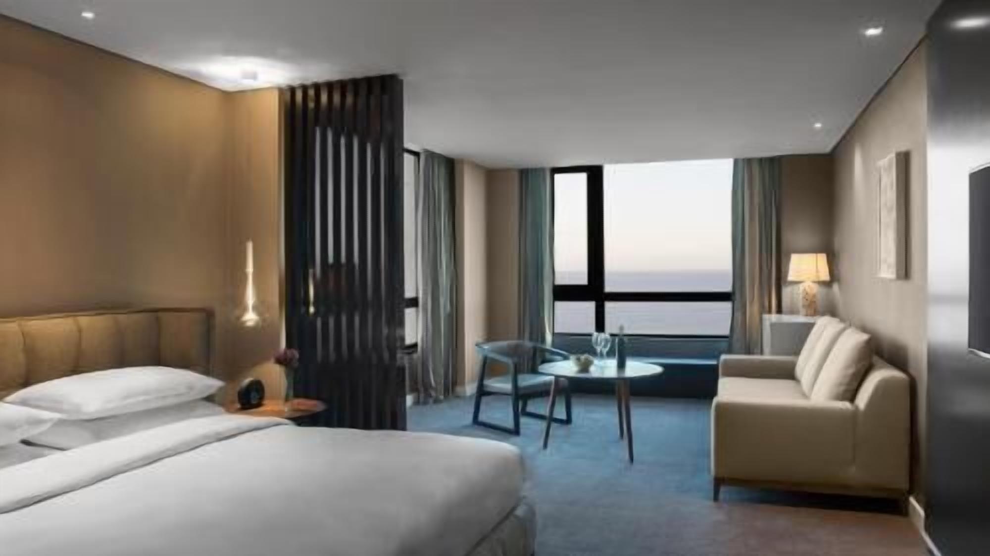 Minibar, in-room safe, desk, blackout drapes