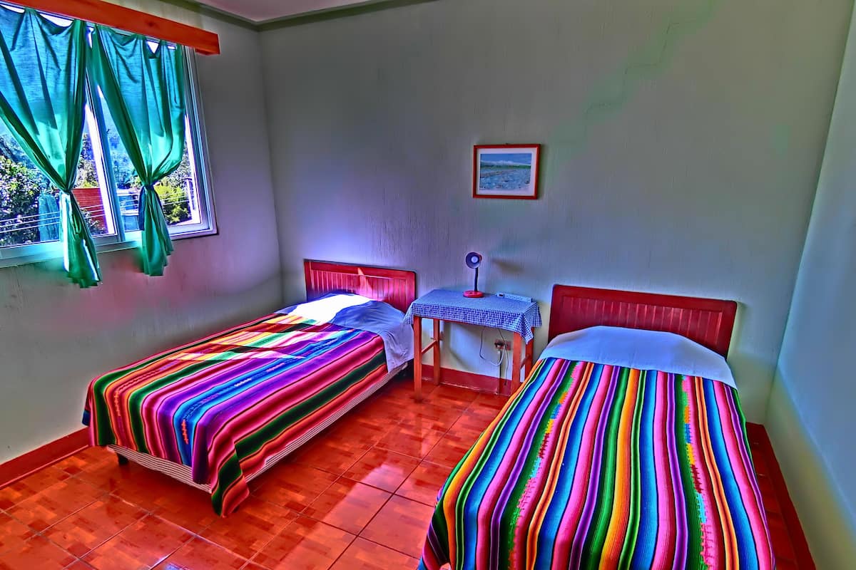 Standard Twin Room, 2 Single Beds, Non Smoking | Free WiFi