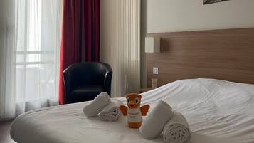 Decoración individual, mobiliario individual, ropa de cama