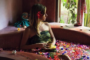 Body treatments, body wraps, body scrubs, facials - Swasti Eco Cottages (Ubud)