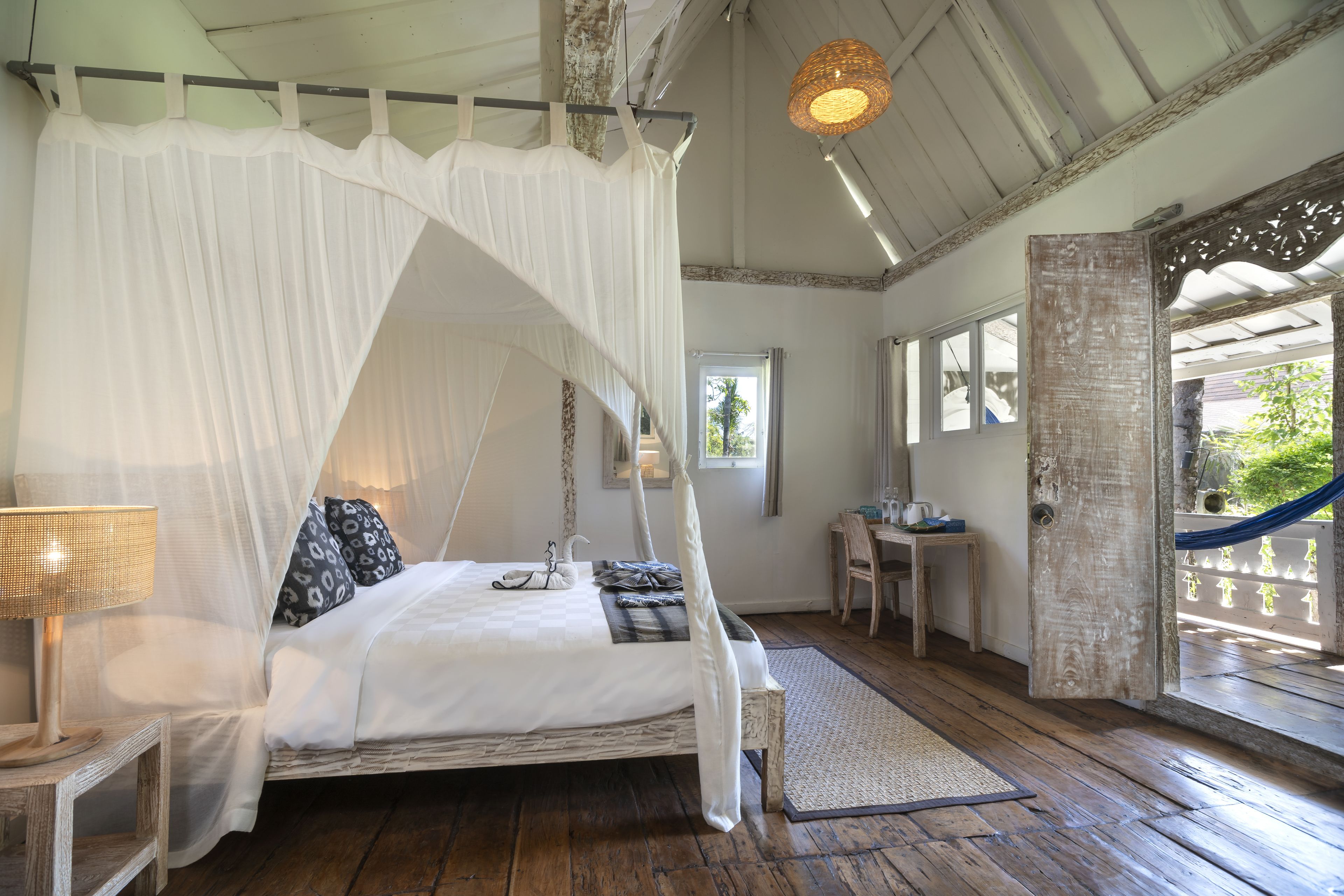 villa, 1 bedroom | premium bedding, in-room safe, desk, bed sheets