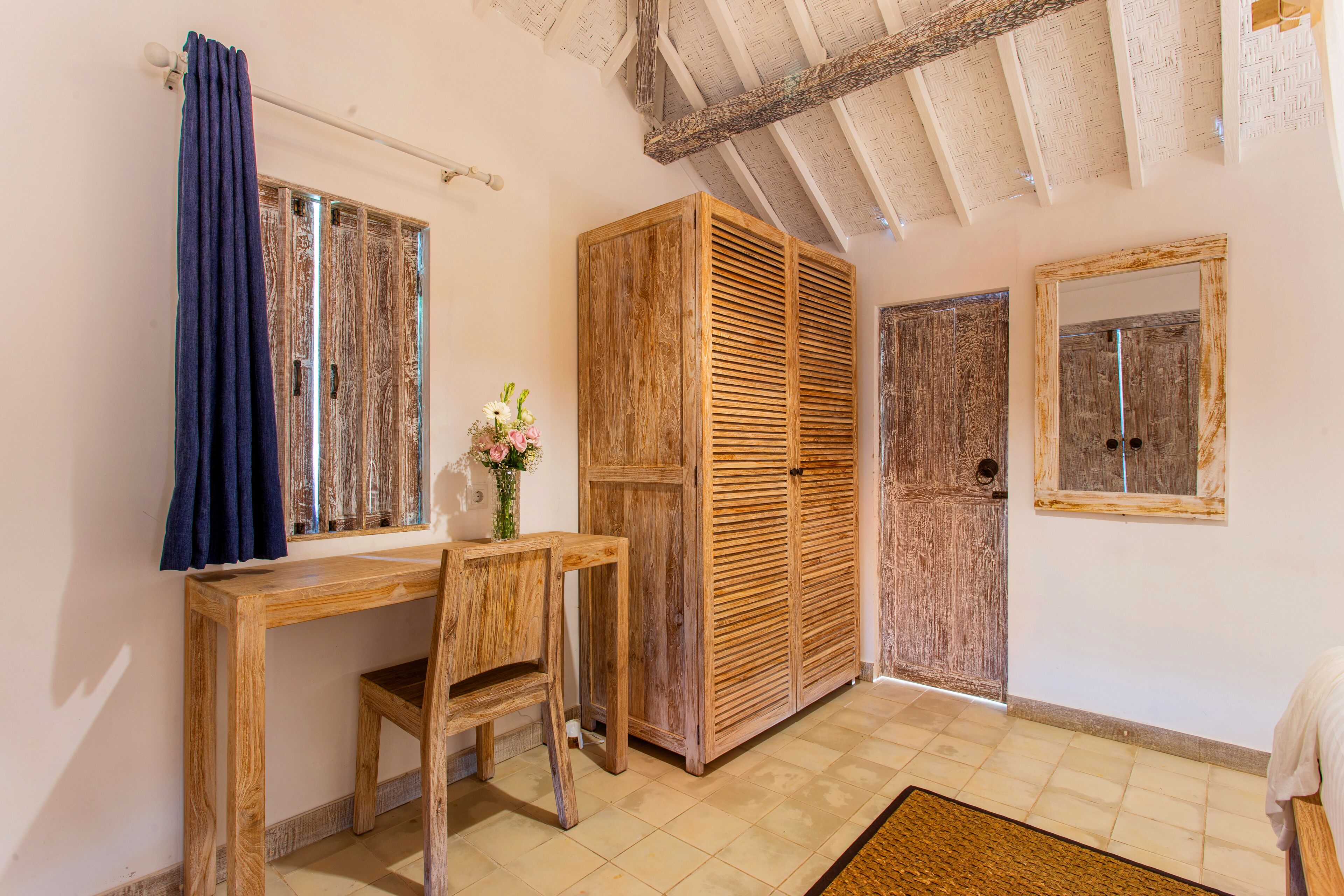 2 bedrooms villas | premium bedding, in-room safe, desk, bed sheets