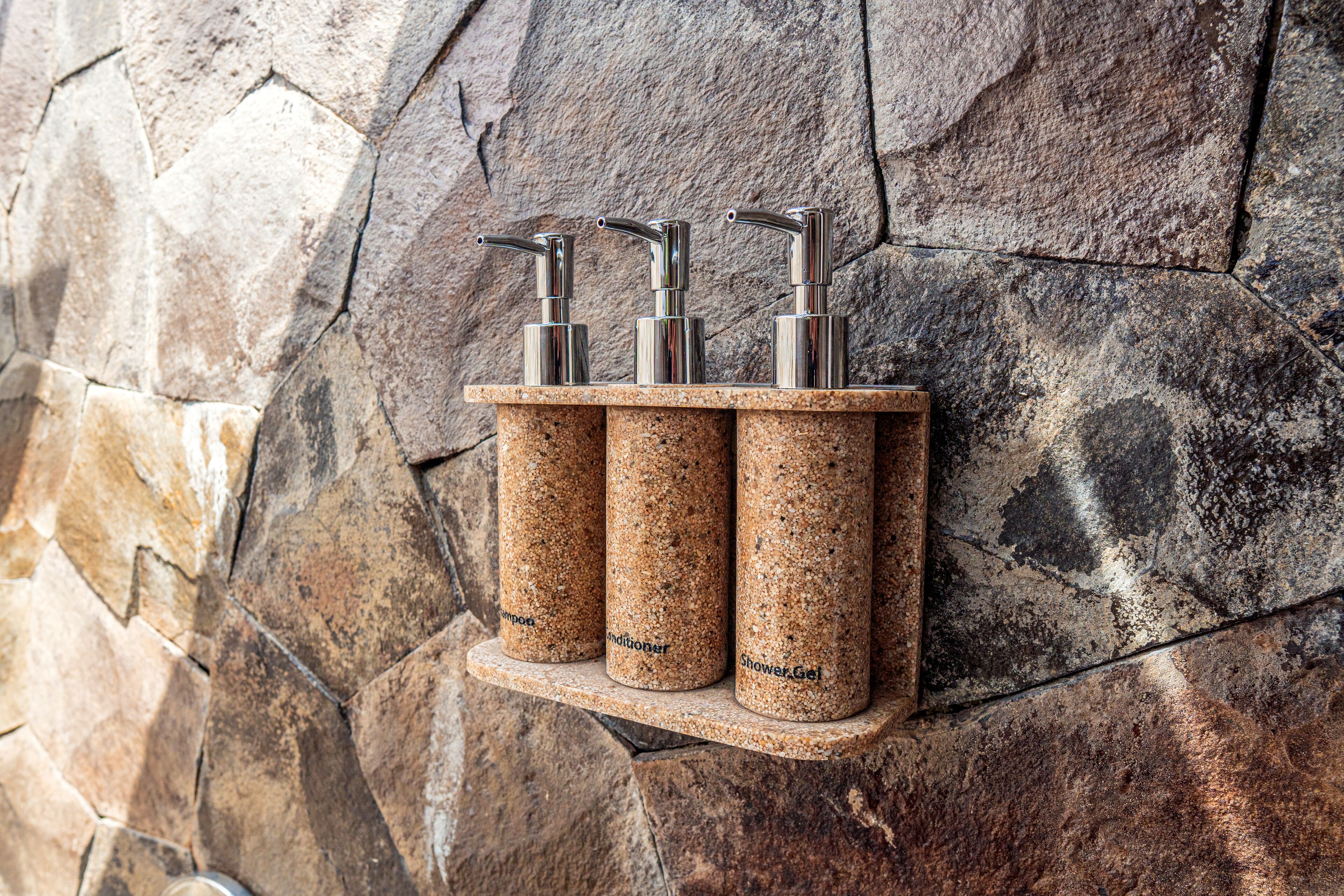 shower, free toiletries, towels