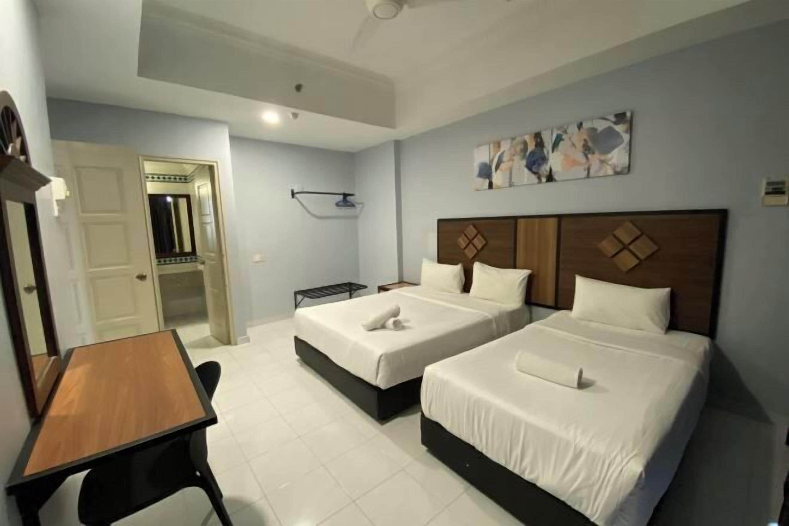 Escriptori i espai de treball apte per a portàtils 