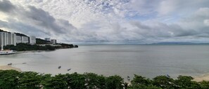 View from property - Leisure Cove Hotel & Apartments (George Town)