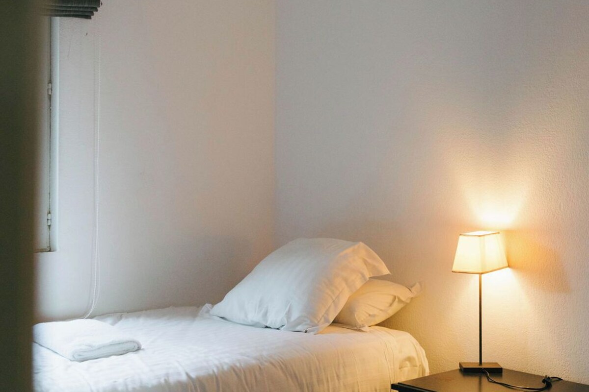 Individually decorated, individually furnished, bed sheets