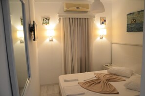 In-room safe, soundproofing, free WiFi - Tuna Pansiyon (Bodrum)