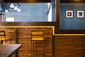 Bar (on property) - Arun Rawee (Chiang Mai)