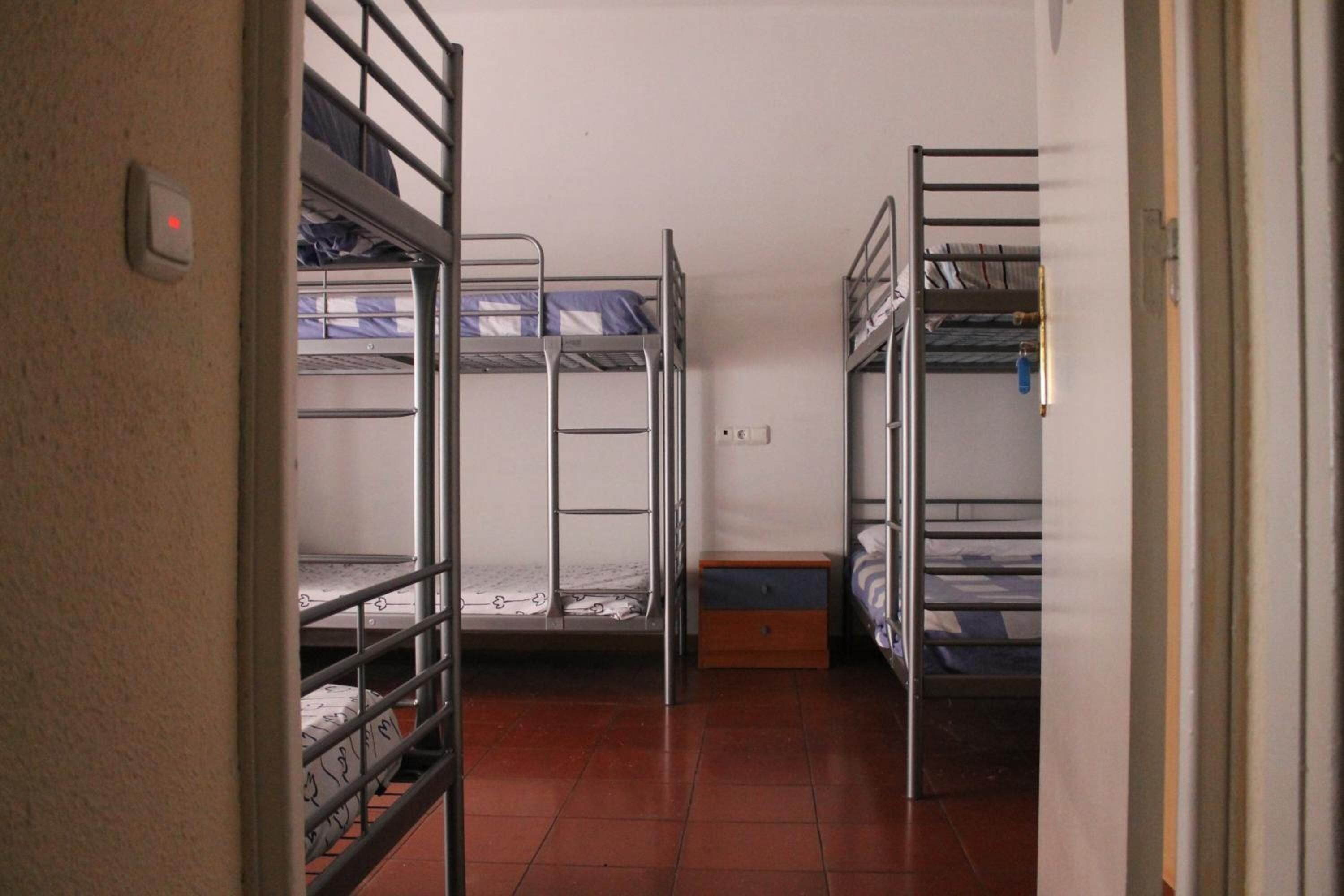 Photo - Roomin Hostel