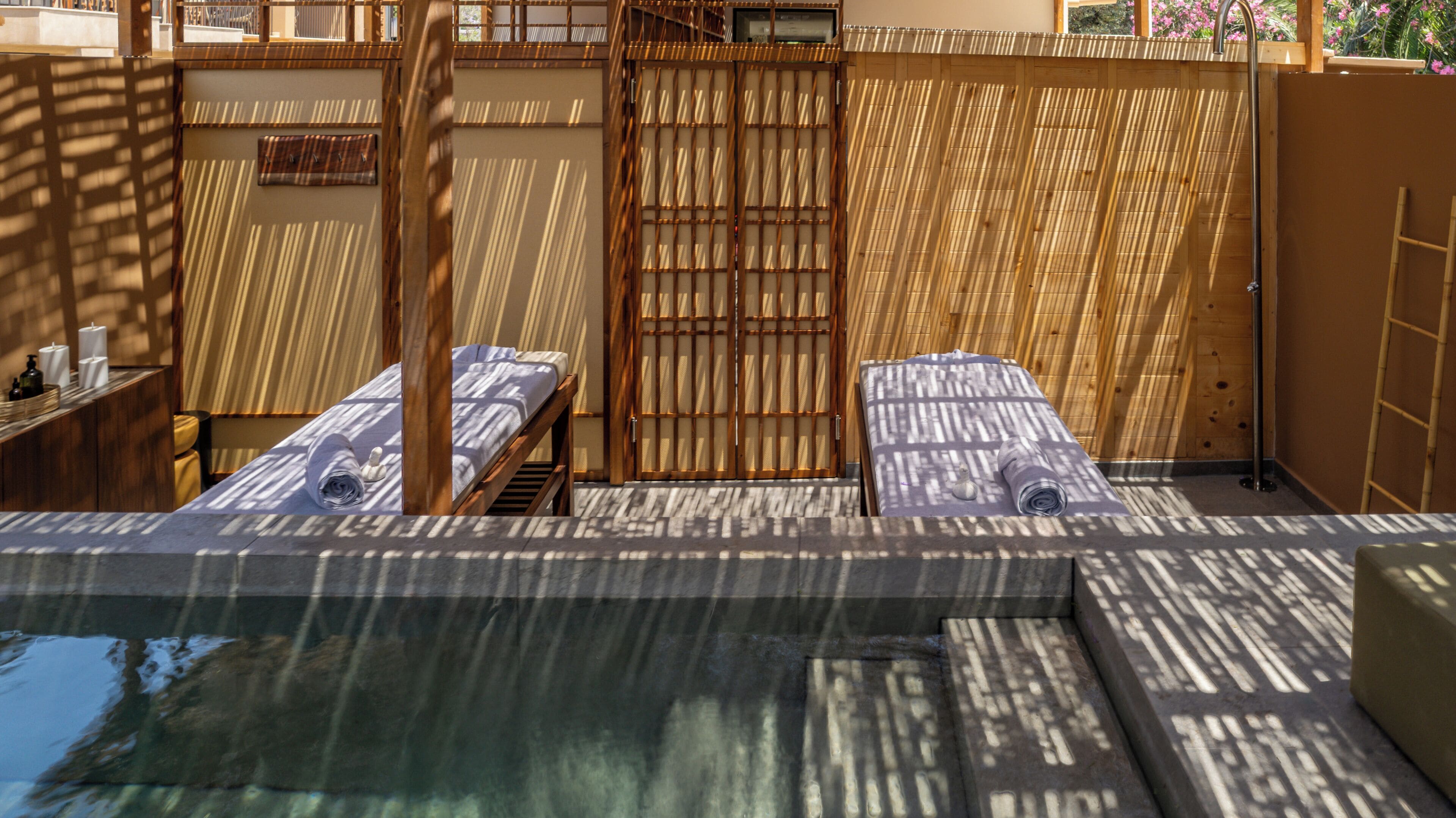 Couples treatment room(s), sauna, Swedish massages, Thai massages