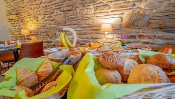Petit déjeuner buffet compris tous les jours