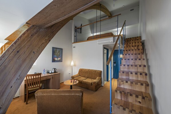 Suite, Non Smoking (Double or Twin beds) | View from room