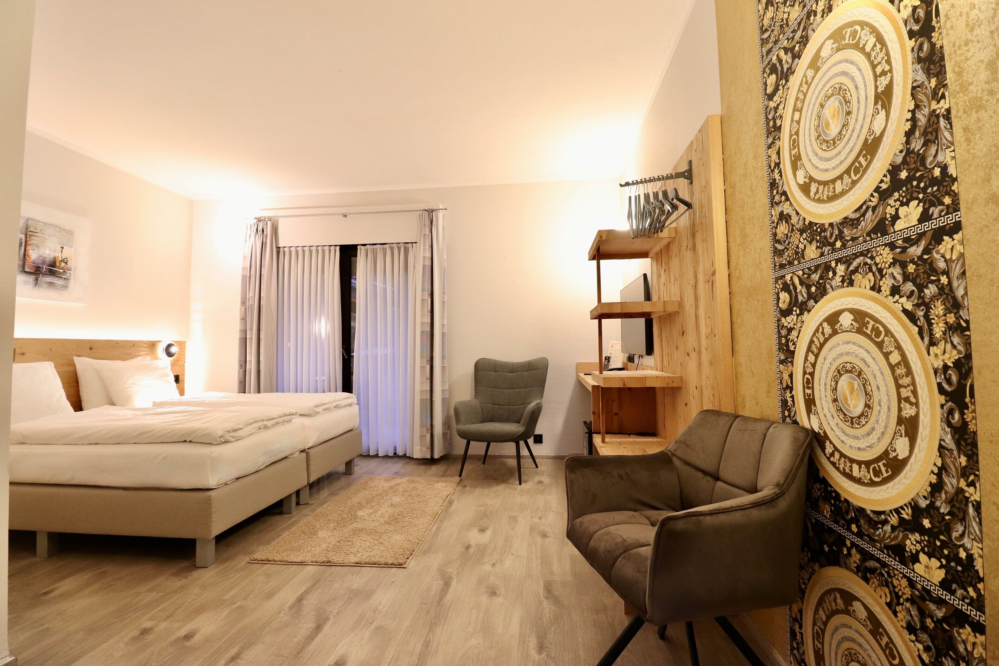 Minibarvarer (inkludert), wi-fi (inkludert) og sengetøy