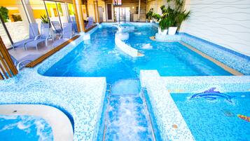 Indoor pool, seasonal outdoor pool, sun loungers