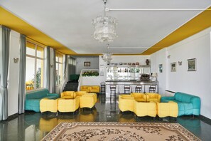 Bar (on property) - Hotel Caesar (Bed and Breakfast) (Cervia)