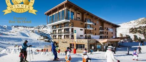 مدخل المنشأة