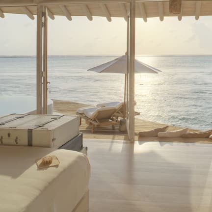 2 Bedroom Water Retreat with Slide | Premium bedding, down comforters, minibar, in-room safe