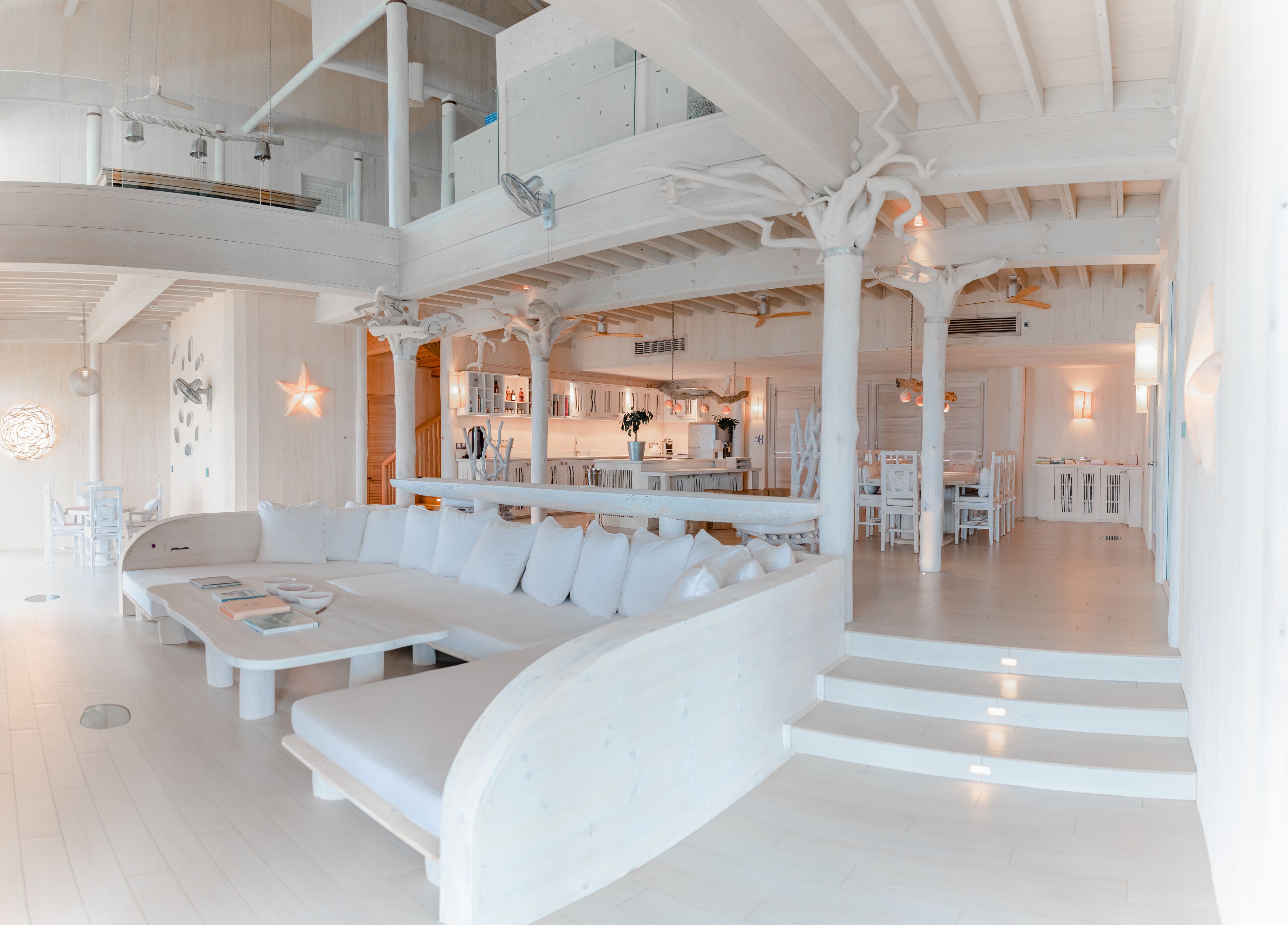 4 Bedroom Water Reserve with Slide | Zona de estar | Una televisión de pantalla plana, películas de pago