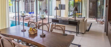 Daily continental breakfast (IDR 200000 per person)