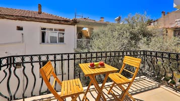 Family Duplex, 2 Bedrooms | Balcony view