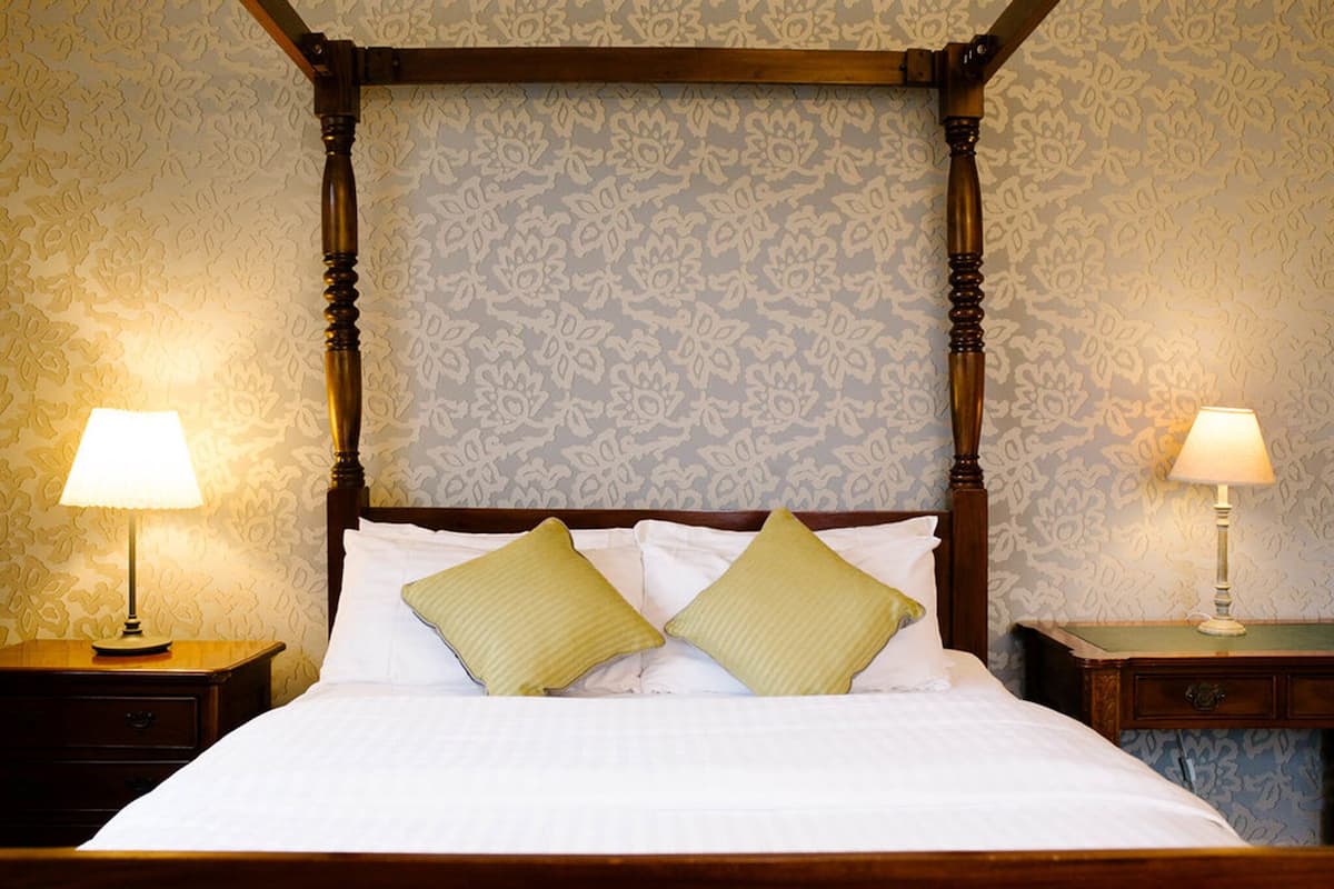 Suite, salle de bains attenante