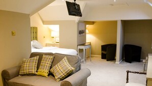 Unclassified image, 2 of 86, button - Prince of Wales - Townhouse (London)