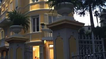 Front of property - evening/night