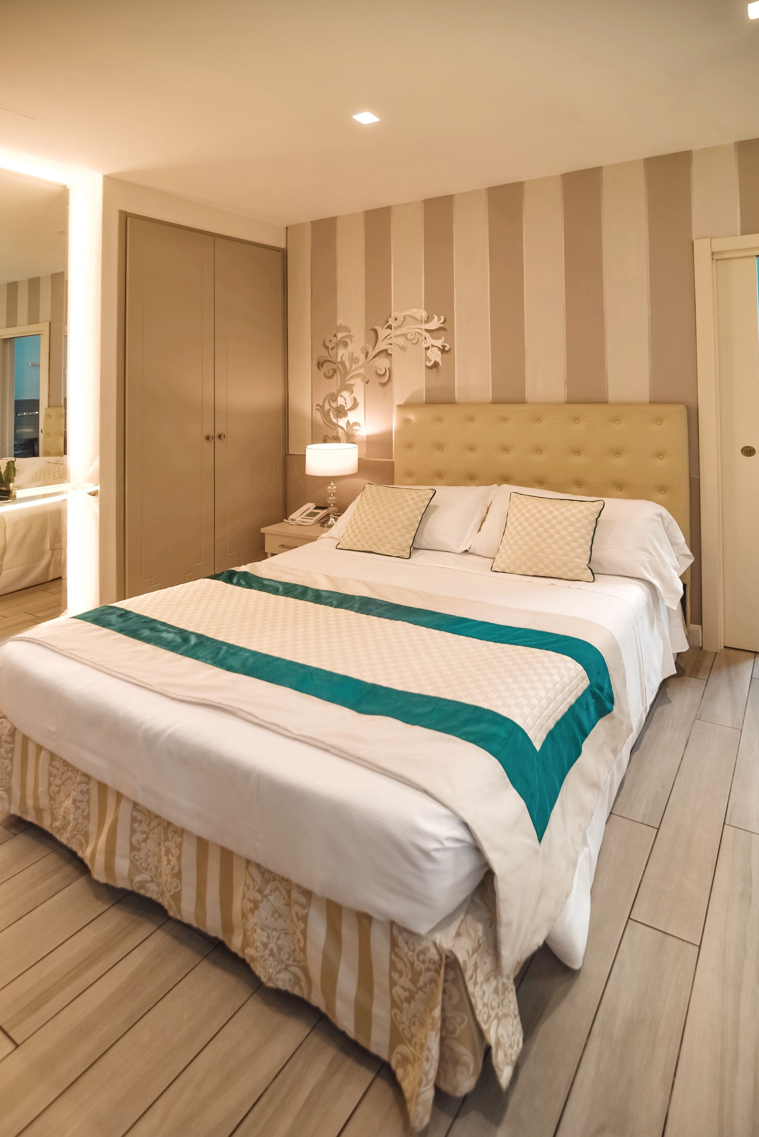 classic double room | down duvets, minibar, in-room safe, desk