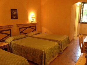 Room - Hotel Fertilia (Alghero)