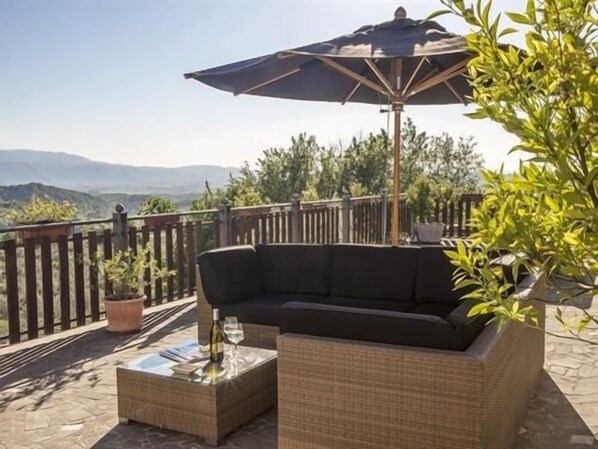 Double Room Ensuite with Shower (Bella Vista) | Terrasse/Patio