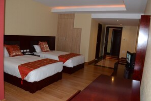Executive Twin Room | In-room safe, desk, iron/ironing board, rollaway beds - Bata Hotel (Addis Ababa)