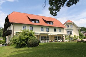 Voorkant van accommodatie