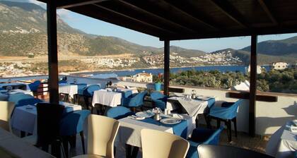 Lizo Hotel