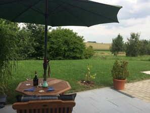 Terrace/patio - Luxus Ferienapartment “ Im Feldle „ (Kirchheim am Ries)