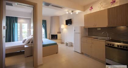 Kanali Homes