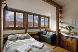 Lejlighed - 3 soveværelser (3 Akademicka Street) | Lydisolering, strygejern/strygebræt, baby-/barnesenge (tillægsgebyr)