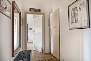 Apartamento, 3 habitaciones (3 Akademicka Street) | Pasillo