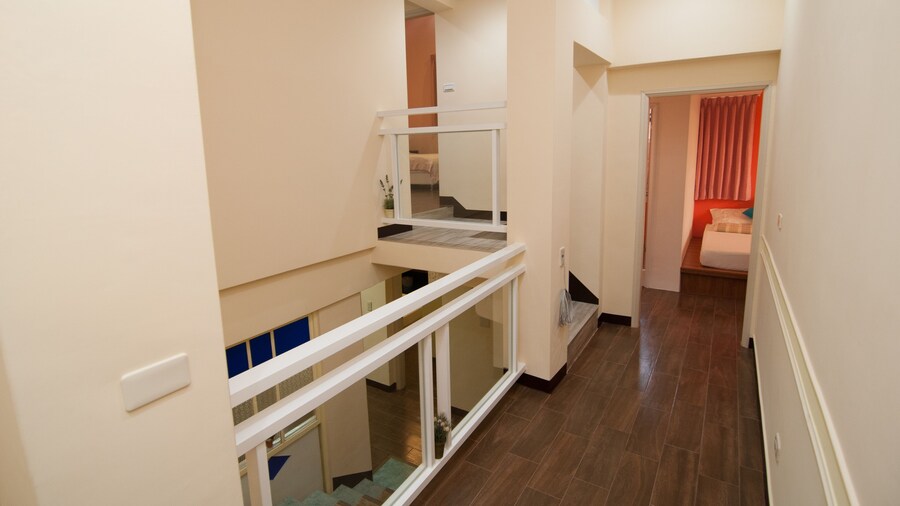 Mengqi Hostel