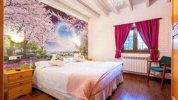 Basic Double Room, 1 Bedroom, Ensuite, Garden View | Garden view