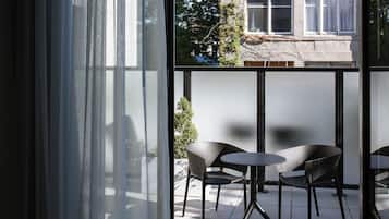 デラックス スイート | バルコニー