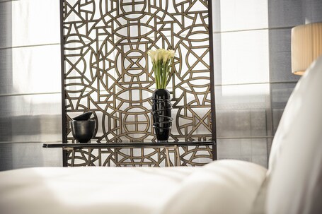 Four Seasons Hotel Dubai International Financial Centre - Image 96